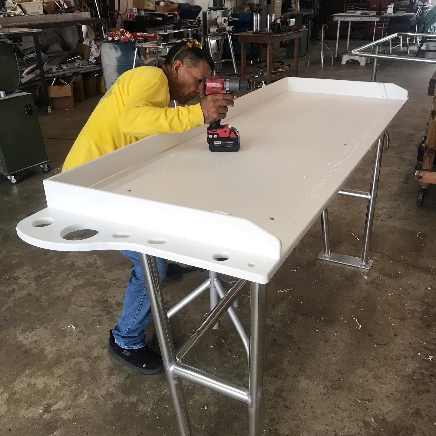 cleaning tables (6)