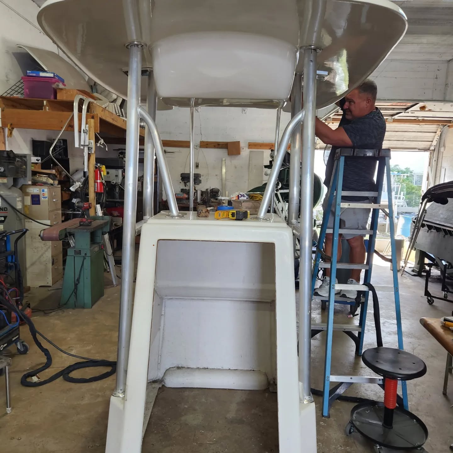 hard T-Top for a 25' SeaVee (3)