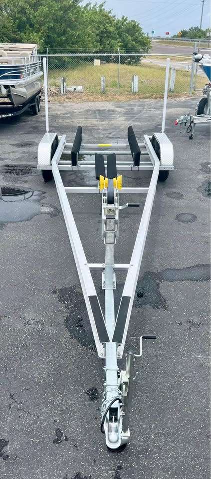 2025 19-26' BRAND NEW BOAT TRAILER DUAL AXLE (1)