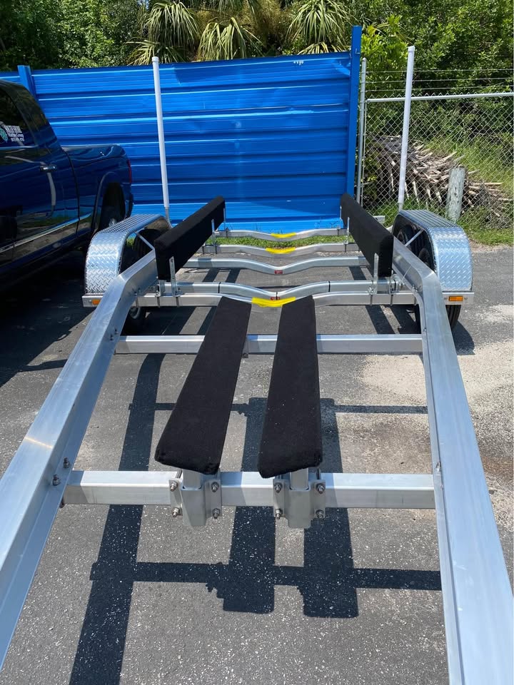 2025 19-26' BRAND NEW BOAT TRAILER DUAL AXLE (3)