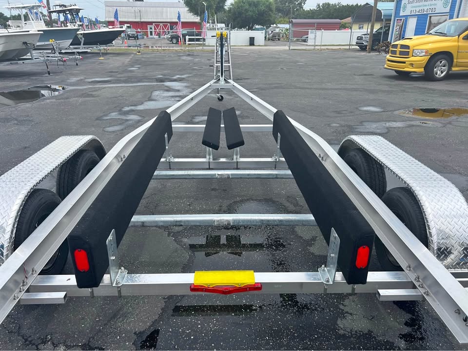 2025 20-26' BRAND NEW BOAT TRAILERS (2)