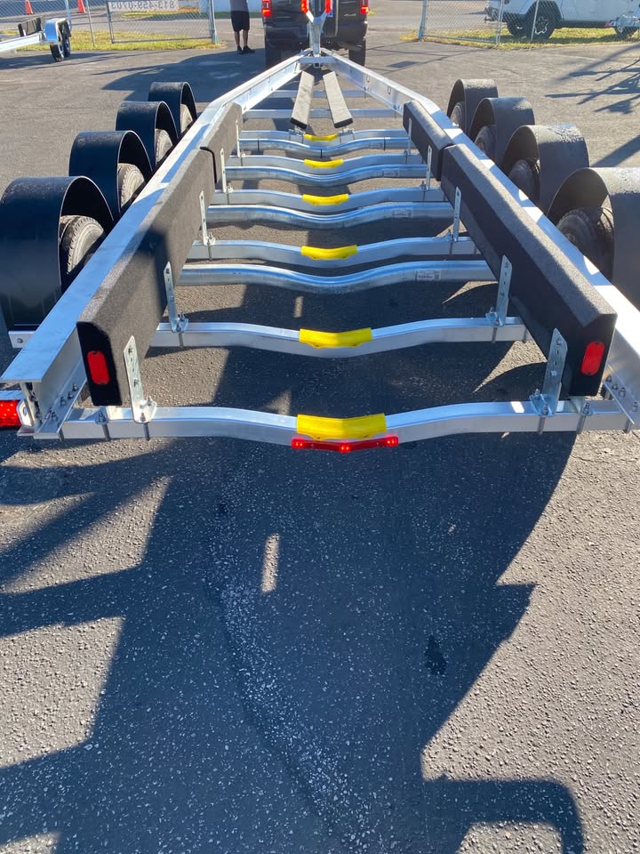 2025 32K 30-50' QUAD AXLE ALL ALUMINUM boat trailer (1)