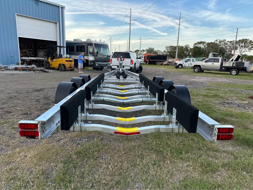 2025 BRAND NEW 21K BOAT TRAILER TRIPLE AXLE (6)