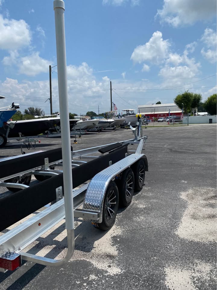 2025 BRAND NEW 28-35' 18K BOAT TRAILERS TRIPLE AXLE (5)